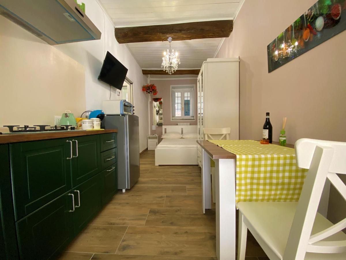 Nicolaus Apartment Sesto Calende Ngoại thất bức ảnh