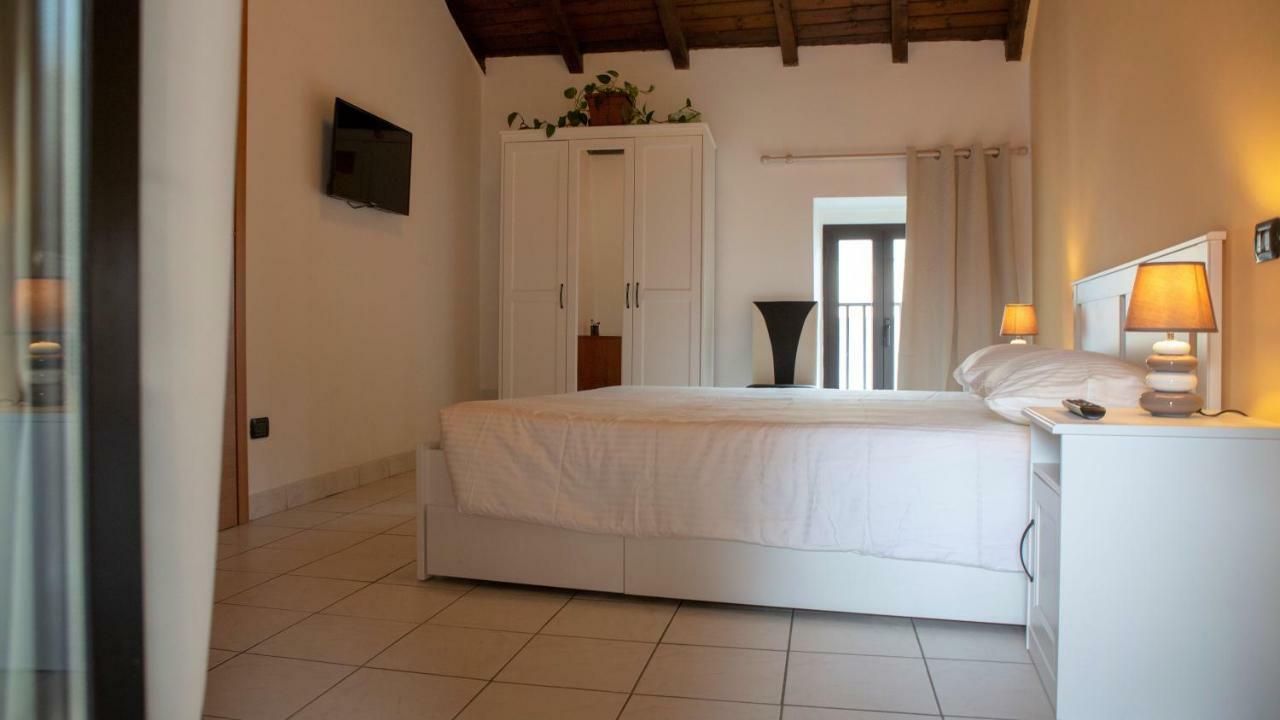 Nicolaus Apartment Sesto Calende Ngoại thất bức ảnh